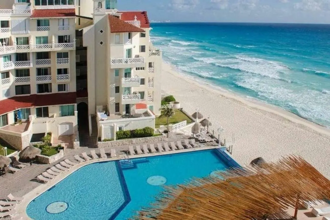 Beachfront Suite In The Best Location! Cancun Apartment